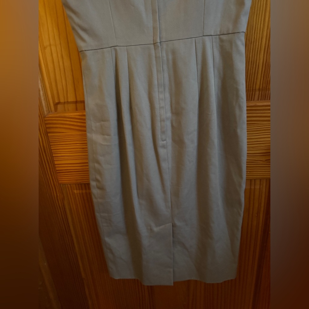 Dolce & Gabbana Midi Dress in Cream with Cap Sleeves - Picture 6 of 11